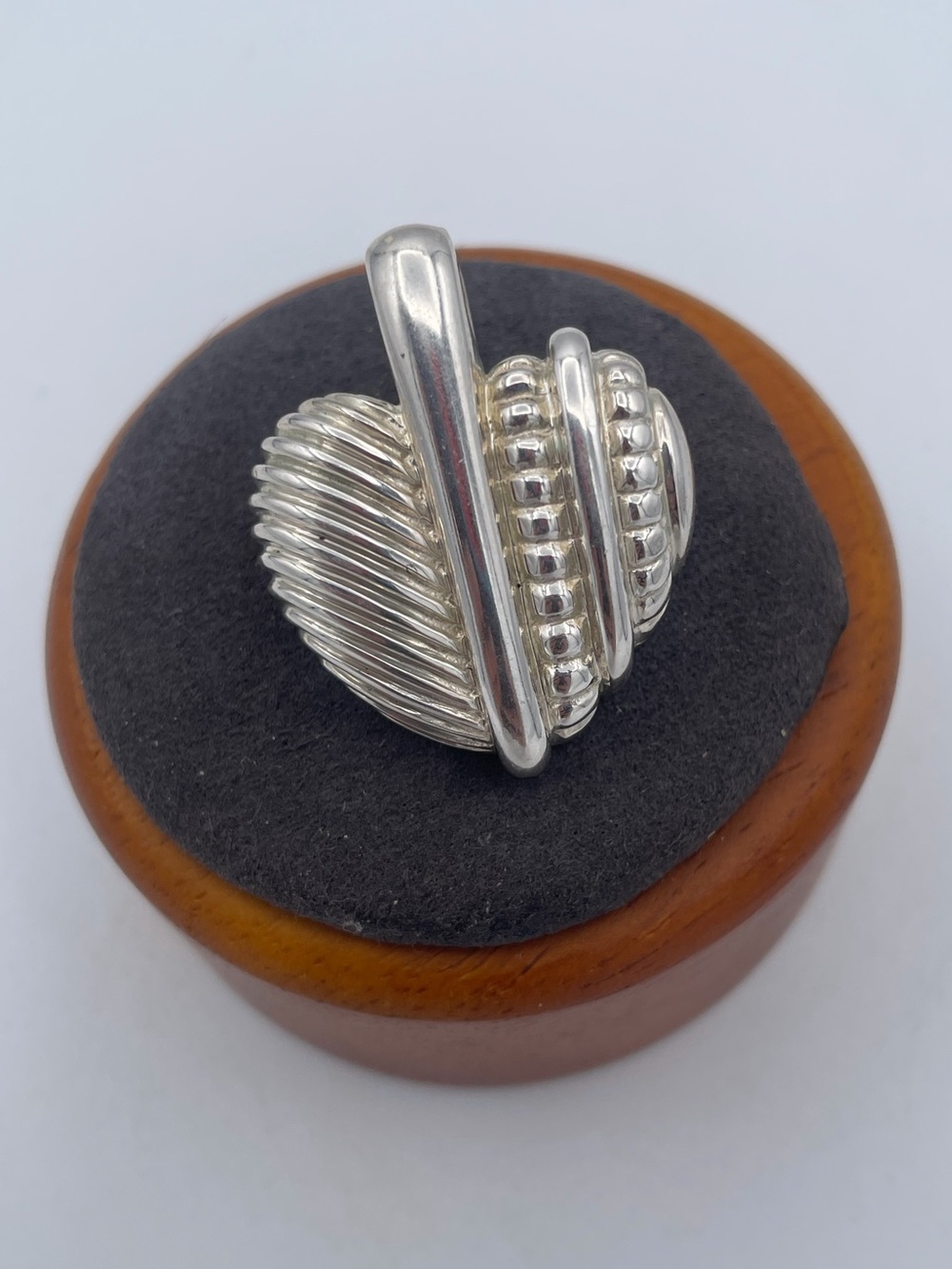 Judith Ripka Sterling Silver 925 Textured Heart Leaf Enhancer Pendant Thailand - Picture 9 of 9